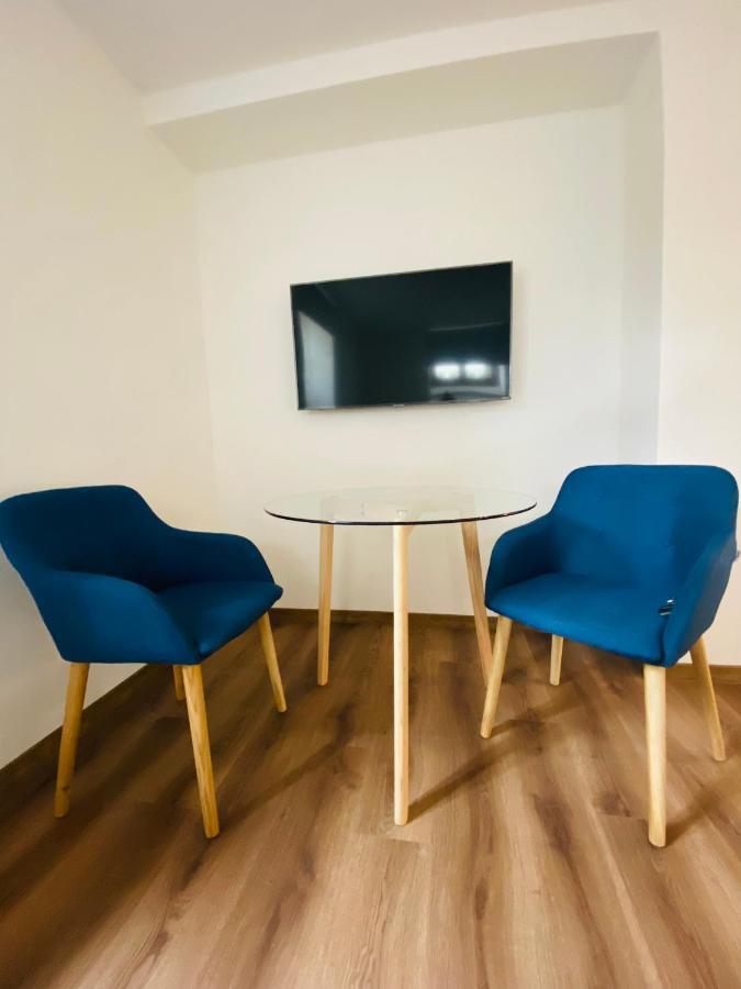 Apartmany V Ulicce Frymburk Luaran gambar