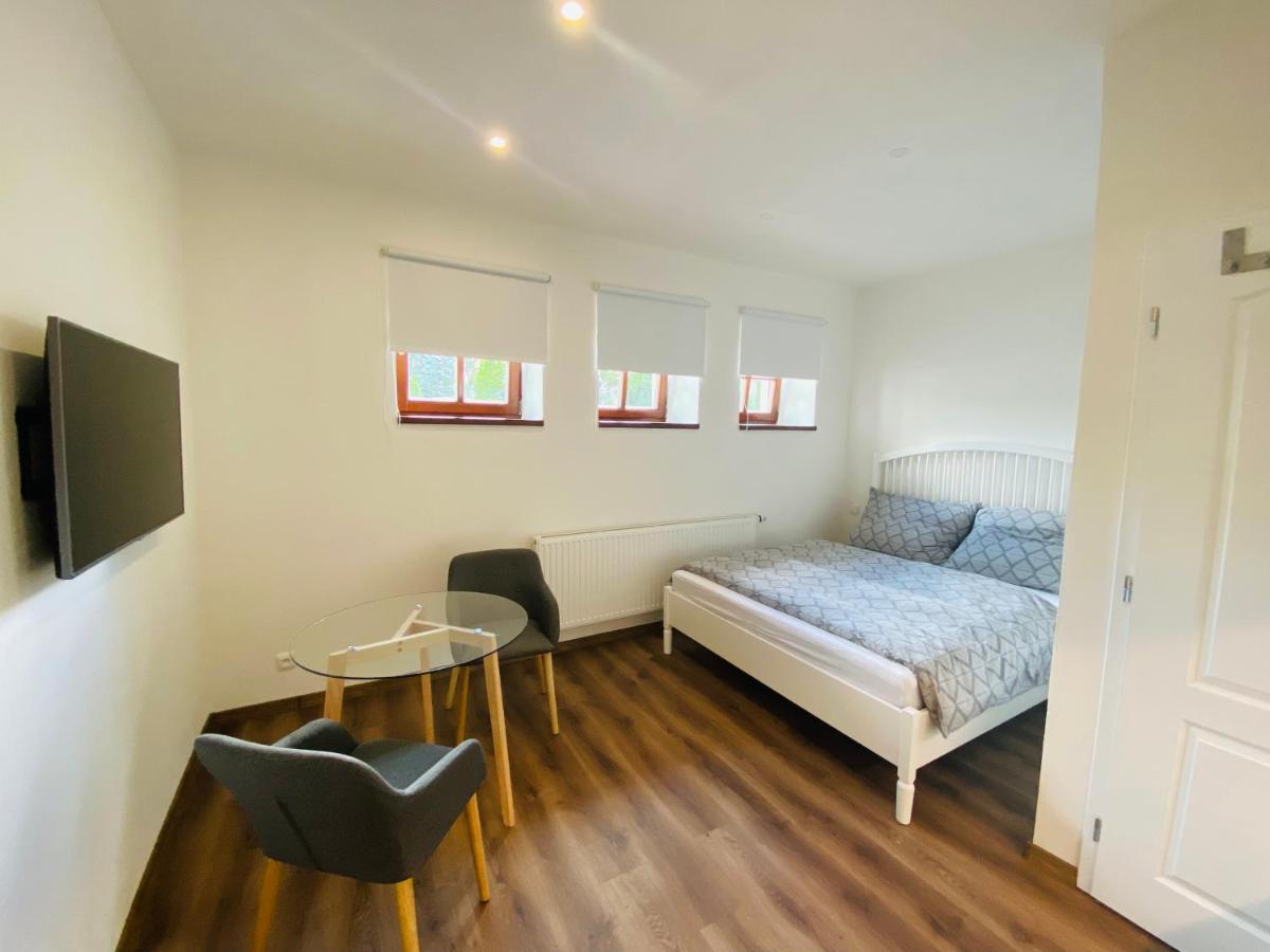 Apartmany V Ulicce Frymburk Luaran gambar